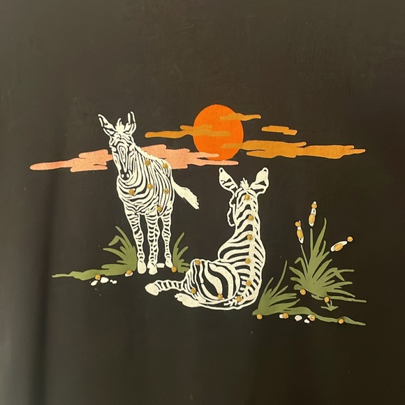 Pretty Bleu Woman Black Zebra Tee - Picture 2 of 5